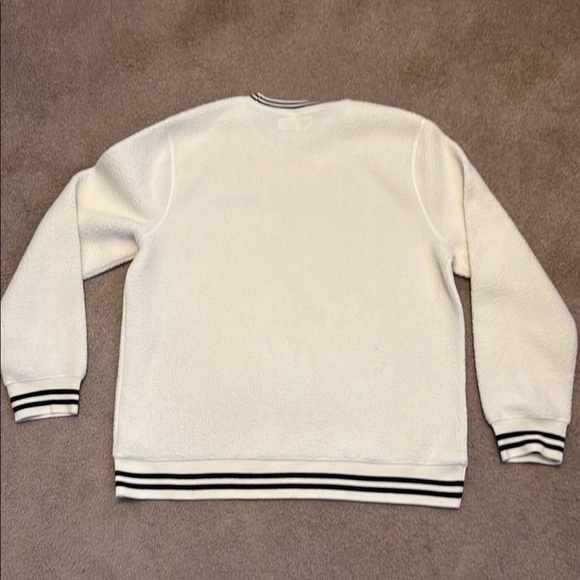 PacSun White Crewneck Fleecy Sweatshirt with Sporty Stripes - Picture 4 of 5